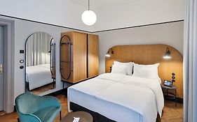 Hotel Astoria Vienna, Curio Collection By Hilton